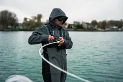 Abu Garcia Veritas Winch Baitcasting Rod -Deals US Rods And Reels Store ABU CASTING ROD VERITAS PLX WINCH LIFESTYLE 2021 004