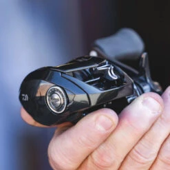 Daiwa Tatula SV70 Baitcasting Reel -Deals US Rods And Reels Store lifestyle2